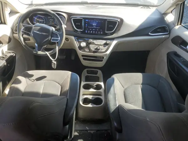 2C4RC1DG9HR722869 2017 CHRYSLER PACIFICA - Image 8