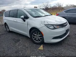 2C4RC1DG9HR832742 2017 CHRYSLER PACIFICA