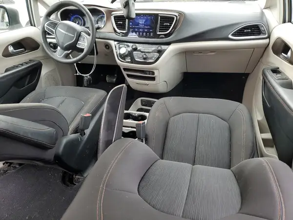 2C4RC1DG9HR840582 2017 CHRYSLER PACIFICA - Image 8