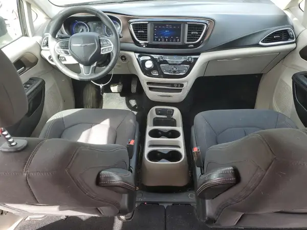 2C4RC1DG9JR125291 2018 CHRYSLER PACIFICA - Image 8