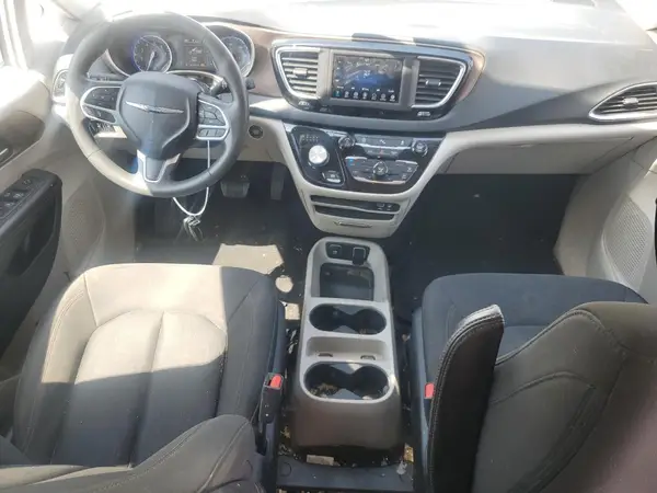 2C4RC1DG9JR130510 2018 CHRYSLER PACIFICA - Image 8