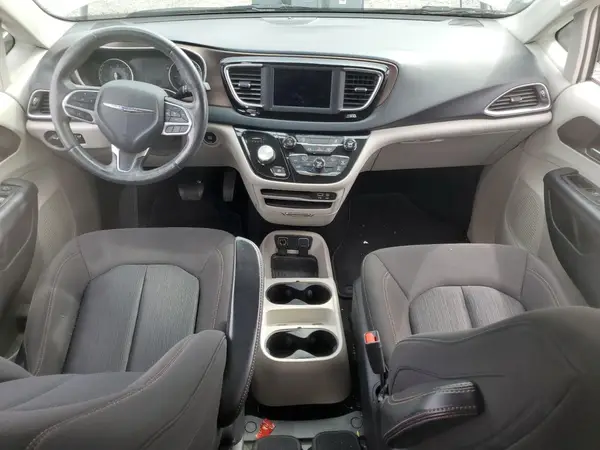2C4RC1DG9KR741168 2019 CHRYSLER PACIFICA - Image 8