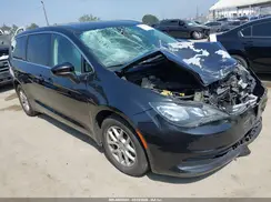 2C4RC1DGXHR501958 2017 CHRYSLER PACIFICA