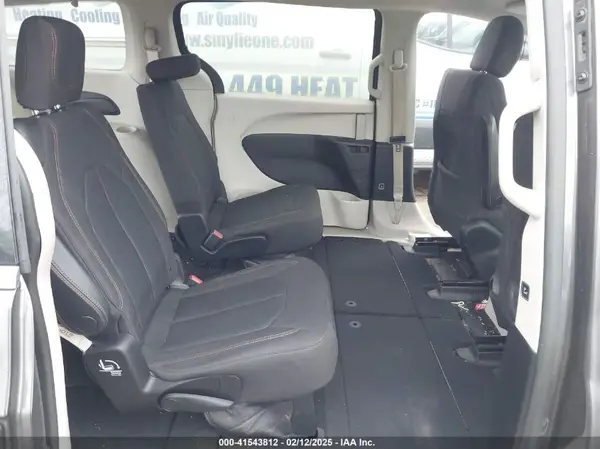 2C4RC1DGXHR502110 2017 CHRYSLER PACIFICA - Image 8