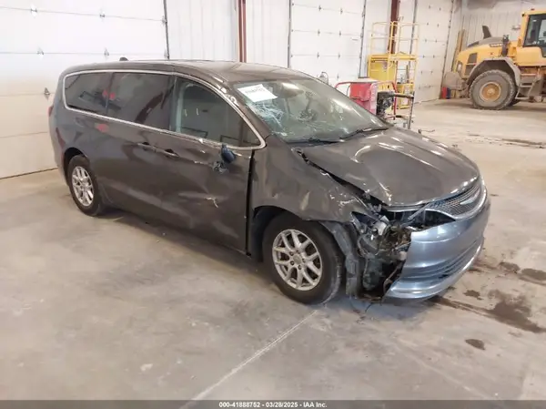 2C4RC1DGXHR502480 2017 CHRYSLER PACIFICA - Image 1