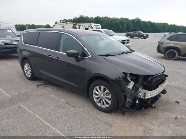 2C4RC1DGXHR507856 2017 CHRYSLER PACIFICA