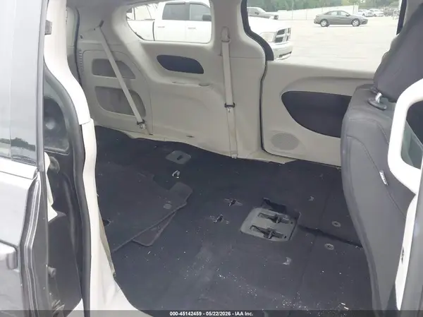 2C4RC1DGXHR507856 2017 CHRYSLER PACIFICA - Image 8