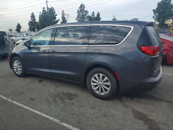 2C4RC1DGXHR511518 2017 CHRYSLER PACIFICA - Image 2