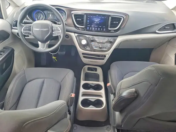 2C4RC1DGXHR511518 2017 CHRYSLER PACIFICA - Image 8