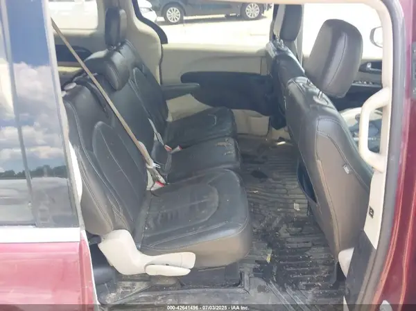 2C4RC1DGXHR512975 2017 CHRYSLER PACIFICA - Image 8