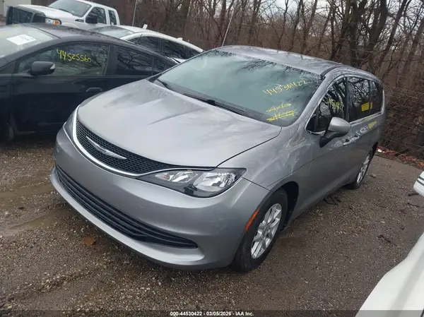 2C4RC1DGXHR516296 2017 CHRYSLER PACIFICA - Image 2