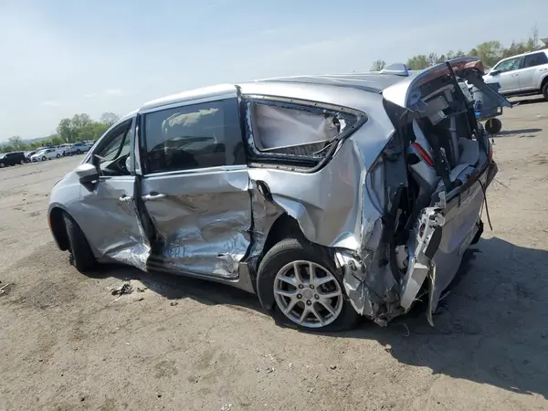 2C4RC1DGXHR517349 2017 CHRYSLER PACIFICA - Image 2