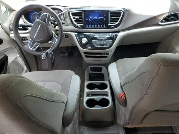 2C4RC1DGXHR551677 2017 CHRYSLER PACIFICA - Image 8