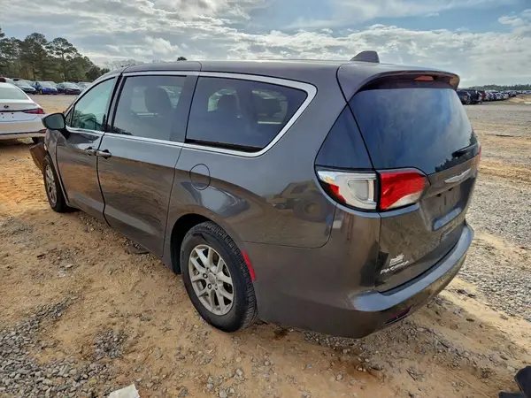 2C4RC1DGXHR571914 2017 CHRYSLER PACIFICA - Image 2