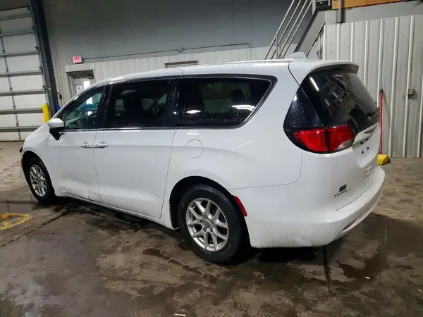 2C4RC1DGXHR621307 2017 CHRYSLER PACIFICA - Image 2