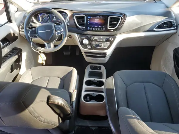 2C4RC1DGXHR623221 2017 CHRYSLER PACIFICA - Image 8