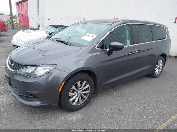 2C4RC1DGXHR663931 2017 CHRYSLER PACIFICA - Image 2