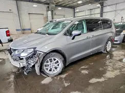 2C4RC1DGXHR694998 2017 CHRYSLER PACIFICA