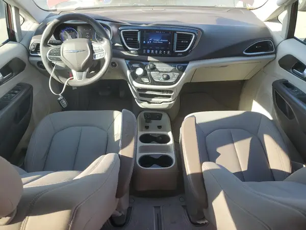 2C4RC1DGXHR703845 2017 CHRYSLER PACIFICA - Image 8