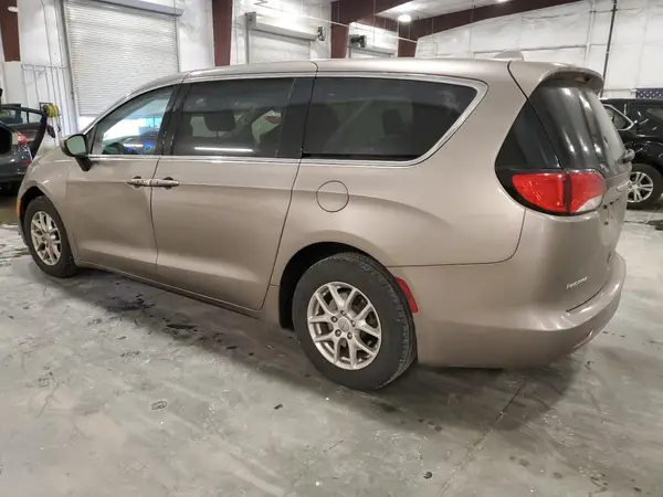 2C4RC1DGXJR148661 2018 CHRYSLER PACIFICA - Image 2