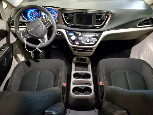 2C4RC1DGXJR148661 2018 CHRYSLER PACIFICA - Image 8