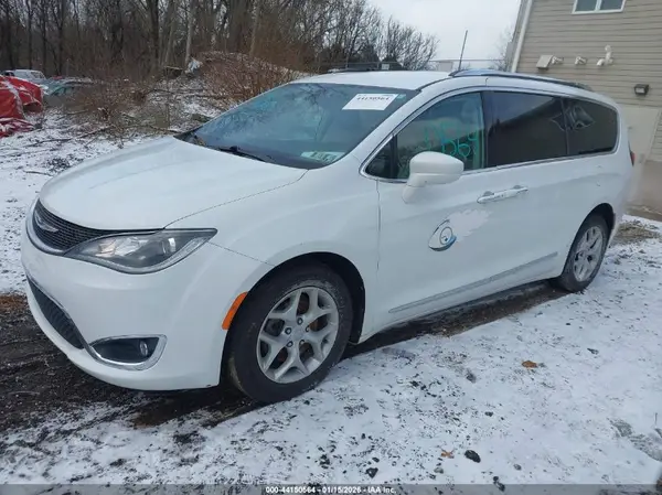 2C4RC1EG0HR507685 2017 CHRYSLER PACIFICA - Image 2