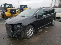 2C4RC1EG0HR518248 2017 CHRYSLER PACIFICA