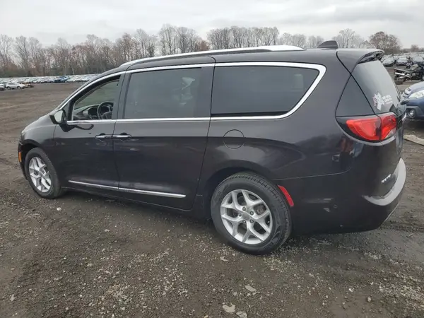 2C4RC1EG0HR525538 2017 CHRYSLER PACIFICA - Image 2