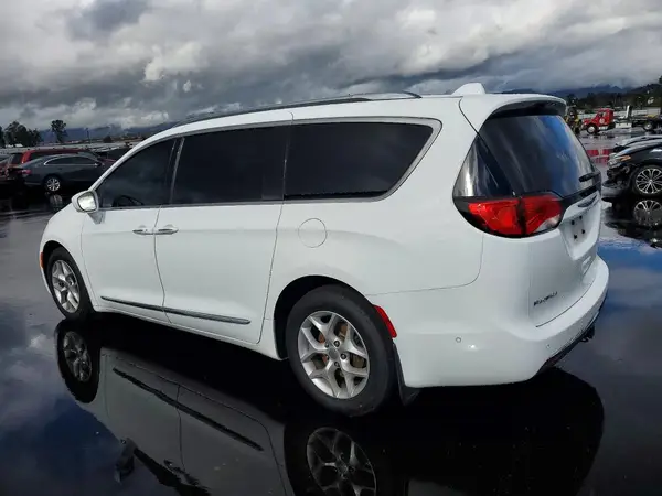 2C4RC1EG0HR530951 2017 CHRYSLER PACIFICA - Image 2