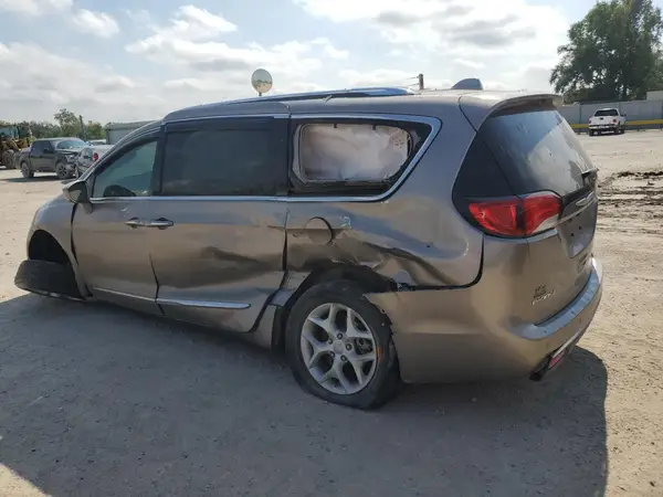 2C4RC1EG0HR536409 2017 CHRYSLER PACIFICA - Image 2