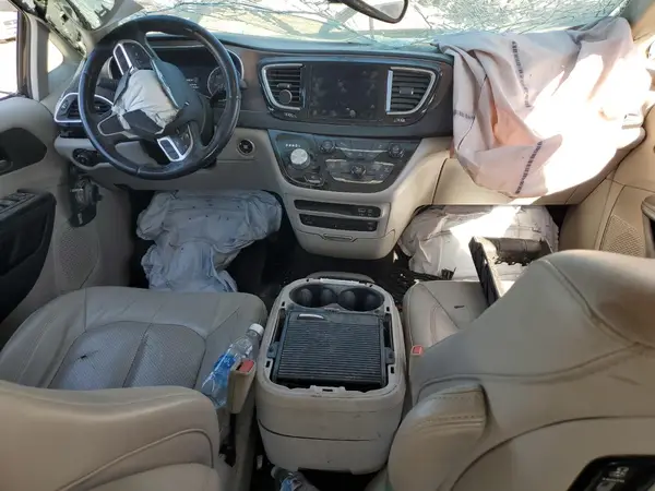 2C4RC1EG0HR542579 2017 CHRYSLER PACIFICA - Image 8