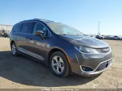 2C4RC1EG0HR545126 2017 CHRYSLER PACIFICA