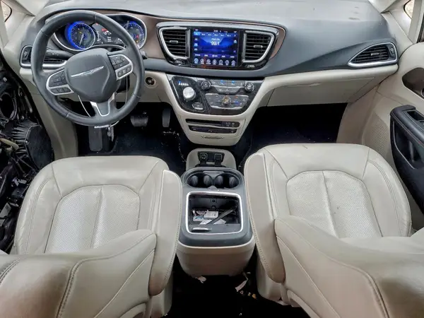 2C4RC1EG0HR559642 2017 CHRYSLER PACIFICA - Image 8