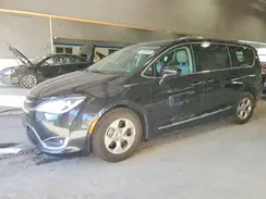 2C4RC1EG0HR564775 2017 CHRYSLER PACIFICA