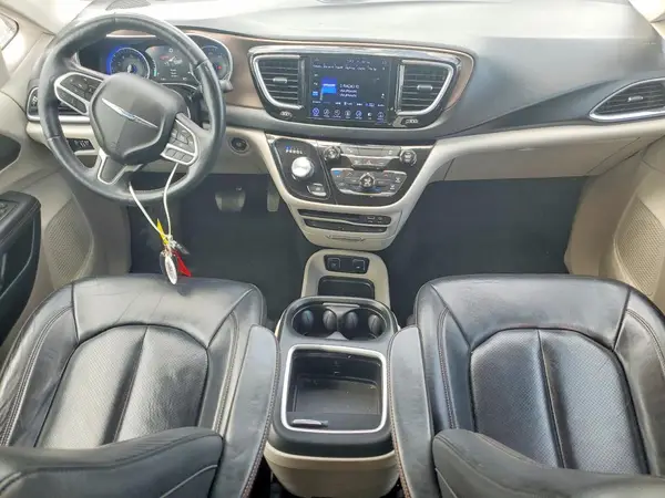 2C4RC1EG0HR570186 2017 CHRYSLER PACIFICA - Image 8