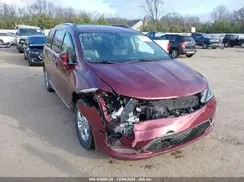2C4RC1EG0HR570561 2017 CHRYSLER PACIFICA