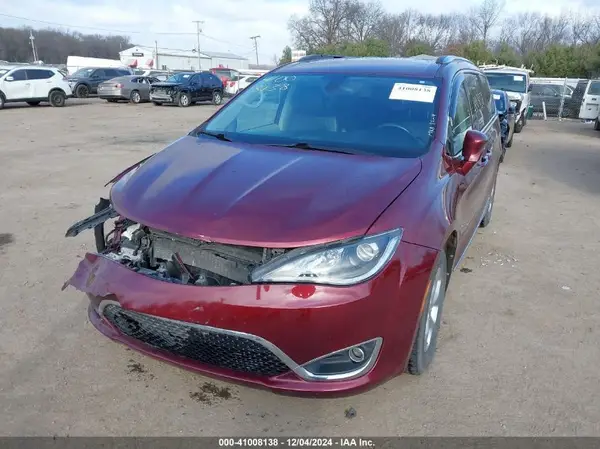 2C4RC1EG0HR570561 2017 CHRYSLER PACIFICA - Image 2