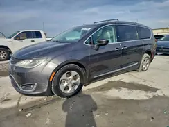 2C4RC1EG0HR578725 2017 CHRYSLER PACIFICA