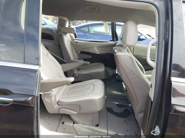 2C4RC1EG0HR578885 2017 CHRYSLER PACIFICA - Image 8