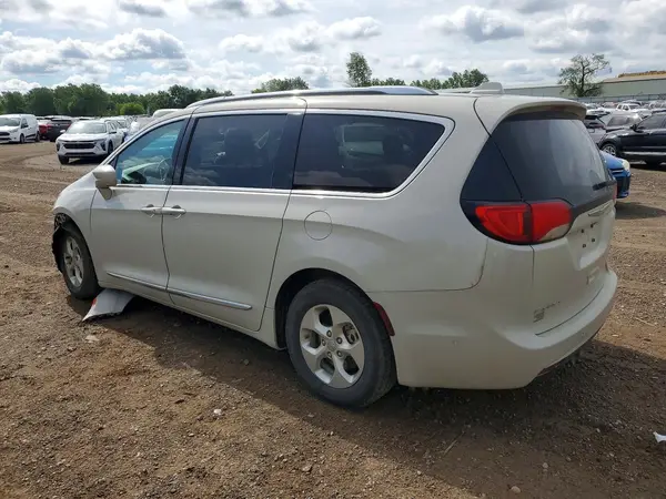 2C4RC1EG0HR616065 2017 CHRYSLER PACIFICA - Image 2