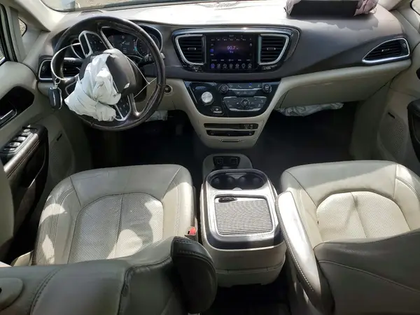 2C4RC1EG0HR616065 2017 CHRYSLER PACIFICA - Image 8