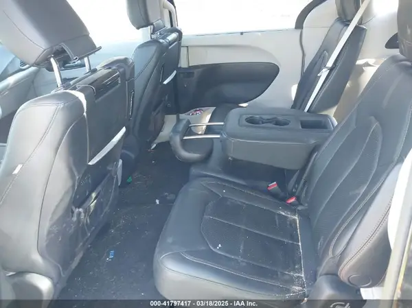 2C4RC1EG0HR644271 2017 CHRYSLER PACIFICA - Image 8
