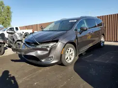 2C4RC1EG0HR652712 2017 CHRYSLER PACIFICA