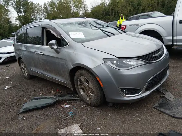 2C4RC1EG0HR659904 2017 CHRYSLER PACIFICA