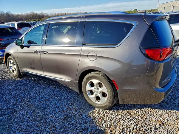 2C4RC1EG0HR679408 2017 CHRYSLER PACIFICA - Image 2