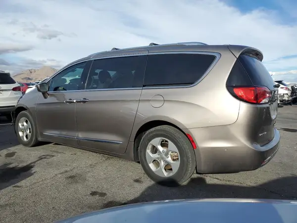 2C4RC1EG0HR703349 2017 CHRYSLER PACIFICA - Image 2