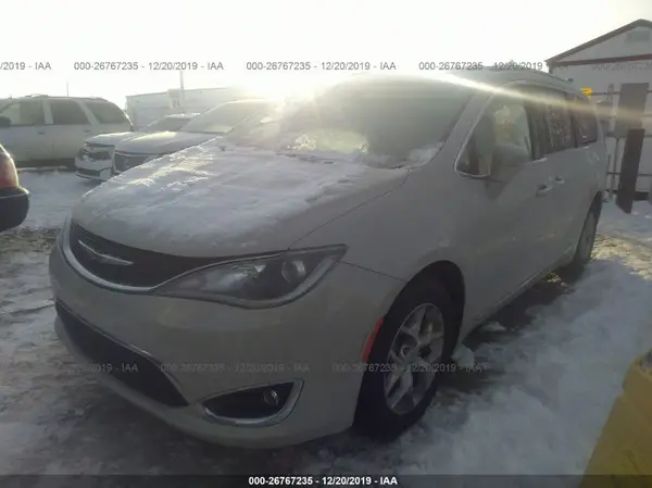2C4RC1EG0HR721060 2017 CHRYSLER PACIFICA - Image 2