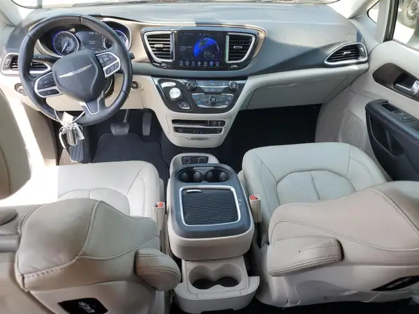 2C4RC1EG0HR734018 2017 CHRYSLER PACIFICA - Image 8