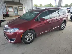 2C4RC1EG0HR757718 2017 CHRYSLER PACIFICA