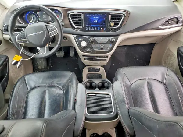 2C4RC1EG0HR764121 2017 CHRYSLER PACIFICA - Image 8